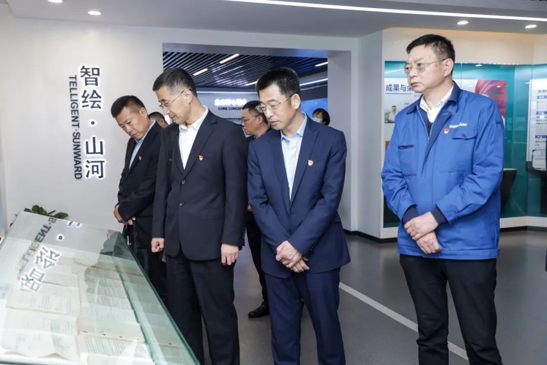 以党建促营业，，，以营业强党建——青岛西海岸公用事业集团考察九州ku酷游智能