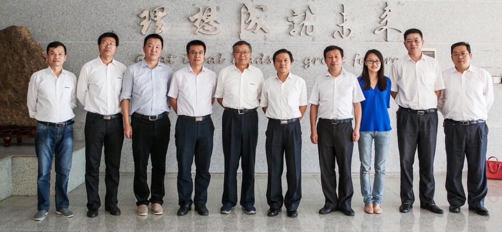 国家发改委国防司徐建平副司长一行到九州ku酷游智能调研