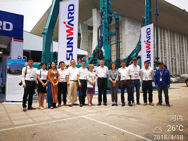 九州ku酷游智能携全球领先凿岩装备，，引爆越南矿业展