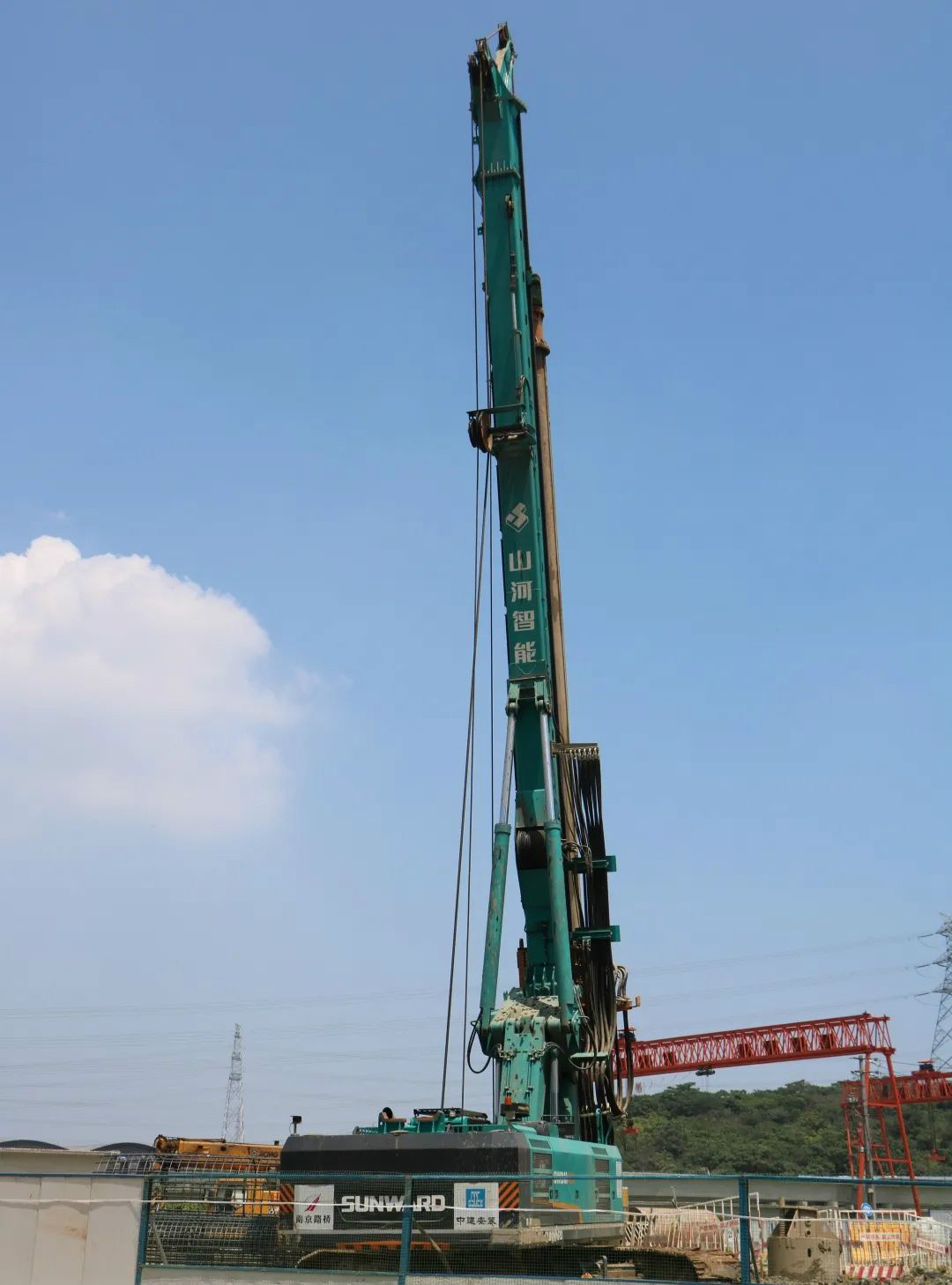 强悍体现赢青睐！！九州ku酷游智能360H旋挖钻助力南京312国道改扩建