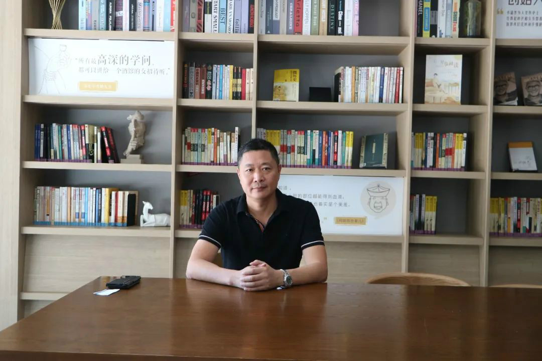 “误入”桩基 百折不回！他以8台旋挖搏未来