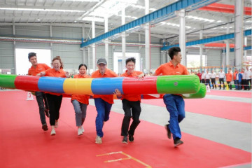 九州ku酷游智能举行21周年庆祝表扬会暨趣味运动会