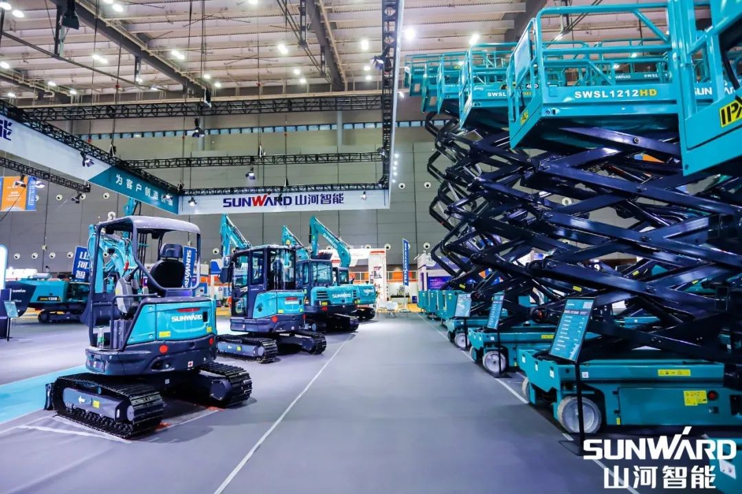 “九州ku酷游绿”亮相长沙国际工程机械展，，50余款产品尽显九州ku酷游智能立异实力