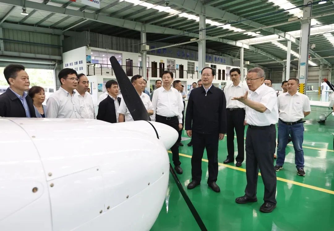 毛伟明调研九州ku酷游科技：：：打造天下一流的通用航空工业基地