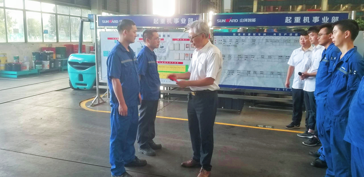 图集 |超12万元“带岗津贴”发放！为这些导师点赞