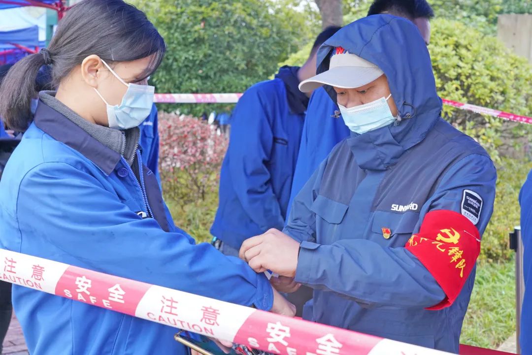 采样完成率近100%！！！九州ku酷游智能第一时间开展全员核酸检测，包管清静生产