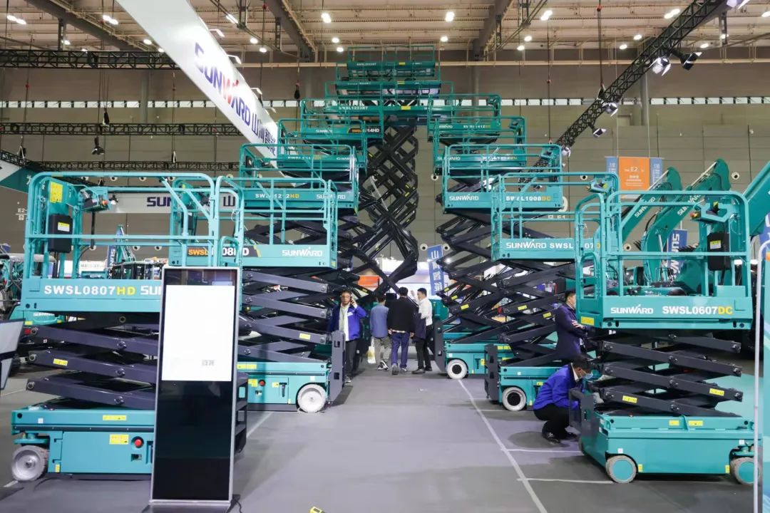 “九州ku酷游绿”牵手“华为中国红”！！九州ku酷游智能高机装备集群助力华为团泊洼项目