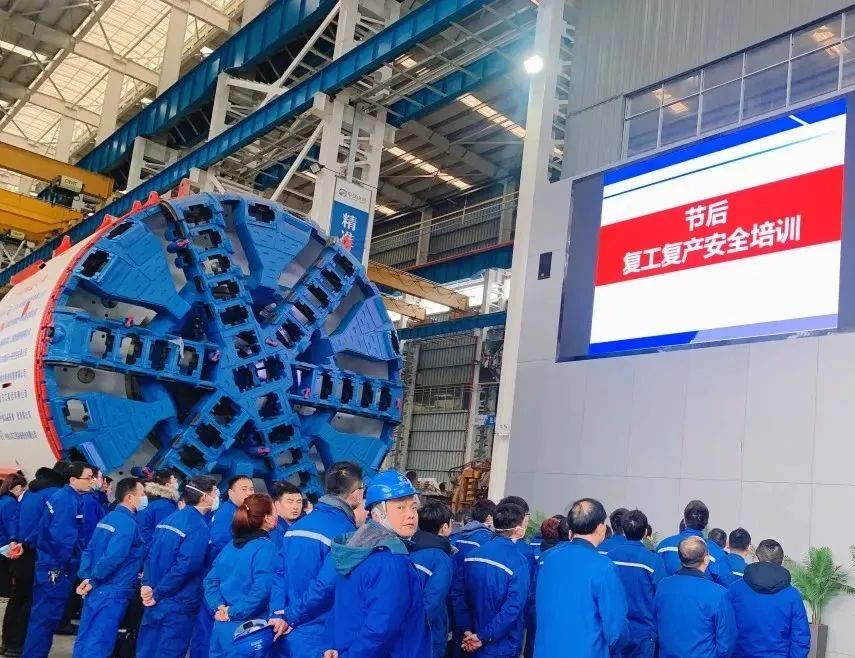 直击生产一线！中铁九州ku酷游复工复产忙