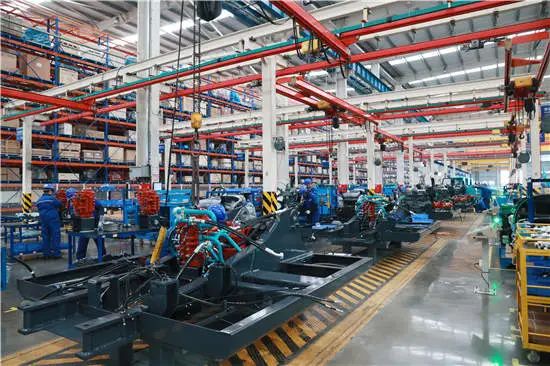 人民网头版头条：：依附先导式立异，，，九州ku酷游智能让“中国制造”成为高质量的代名词