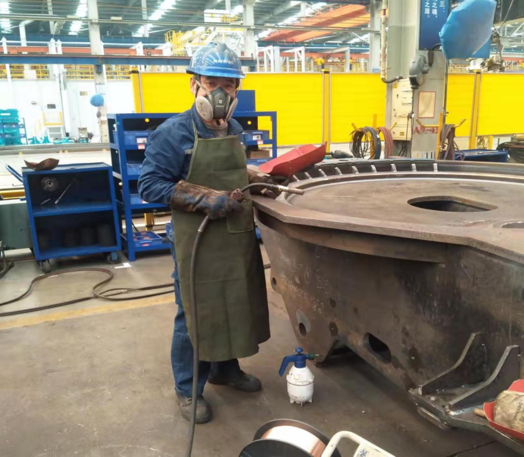 九州ku酷游匠心 | 一把焊枪“点亮”绚烂人生