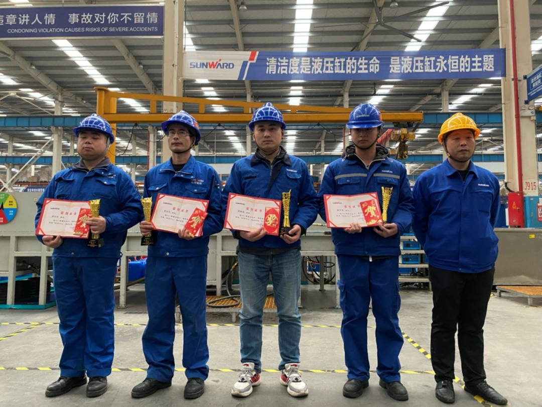 九州ku酷游工匠 | “浪波”不言苦，，甘为“人梯”承大重