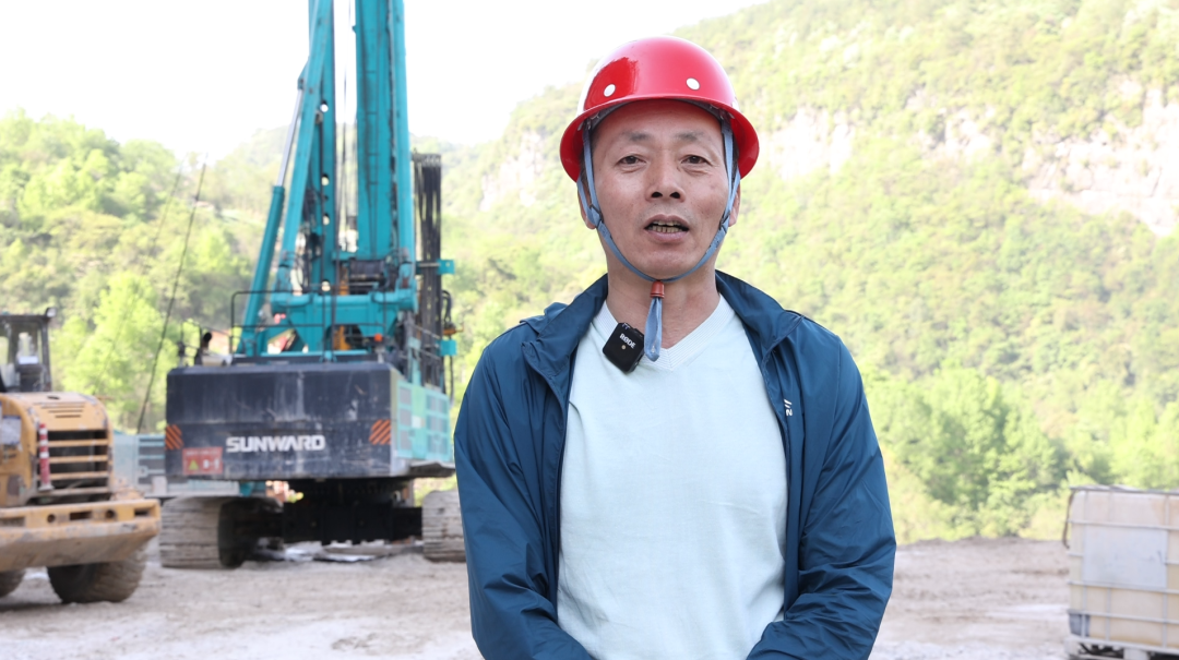 展现施工“奇效”！！！九州ku酷游智能旋挖钻机强势助力炉慈高速公路建设