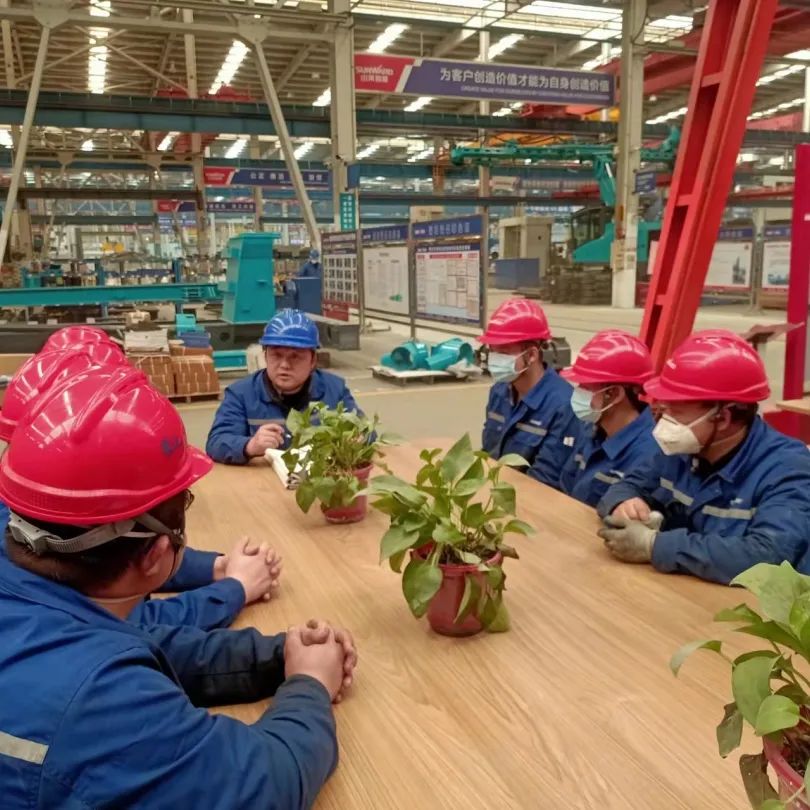 将奋斗举行究竟！！致敬九州ku酷游劳动者