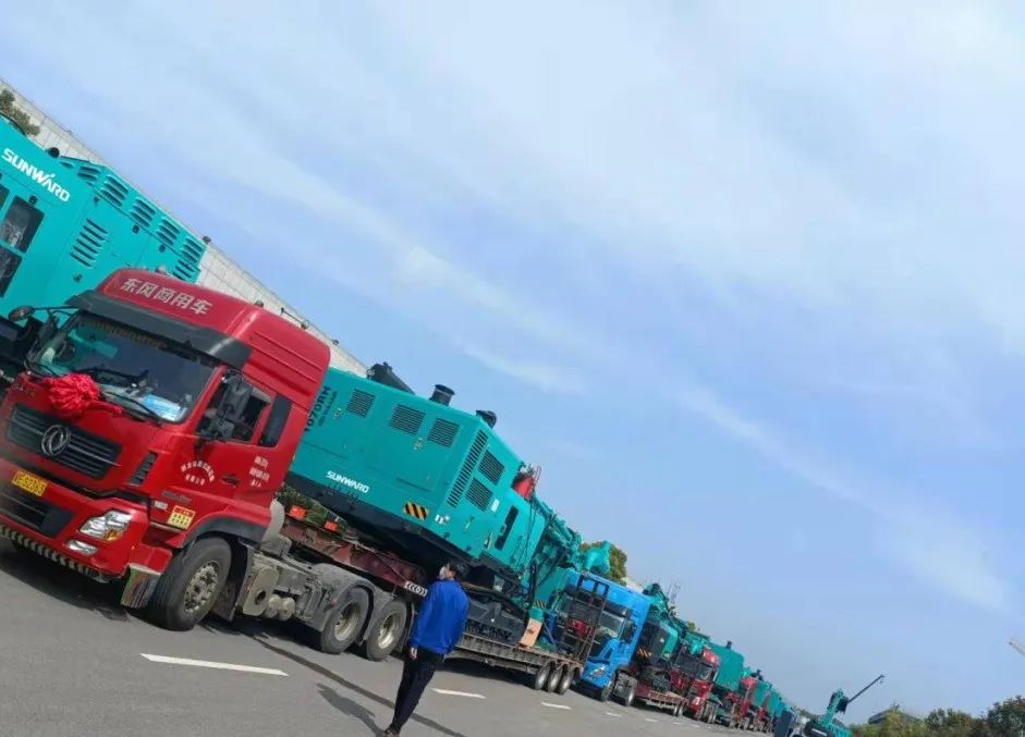 将奋斗举行究竟！！致敬九州ku酷游劳动者