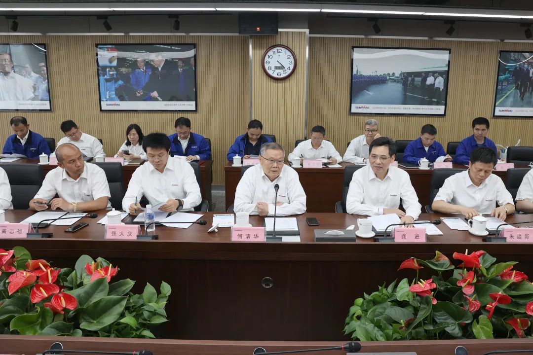 深化产学研相助！！中南大学校长、、、中国工程院院士田红旗率团造访九州ku酷游智能