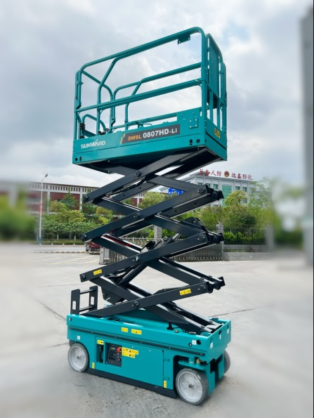 与“锂”相约，，助力“双碳”！！九州ku酷游智能全系列锂电剪叉式高空作业平台周全进军市场