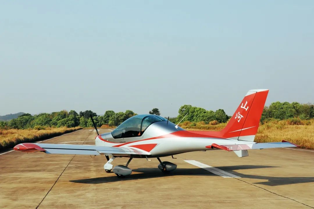 图集 | 阿若拉穿“鲨”衣，尚有更多套装为天空添彩！！