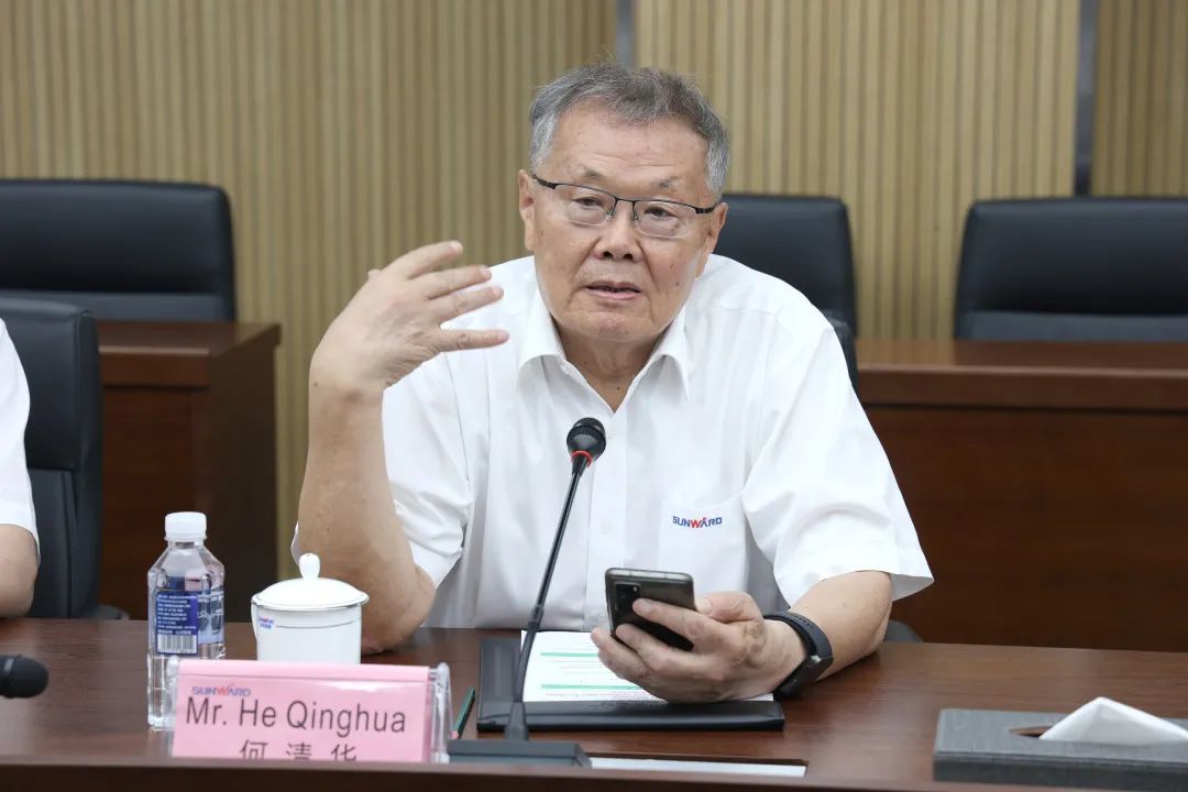 马拉维大使一行考察九州ku酷游智能