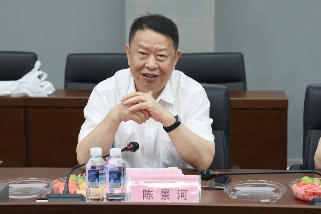 紫金矿业集团党委书记、董事长陈景河莅临九州ku酷游智能考察交流