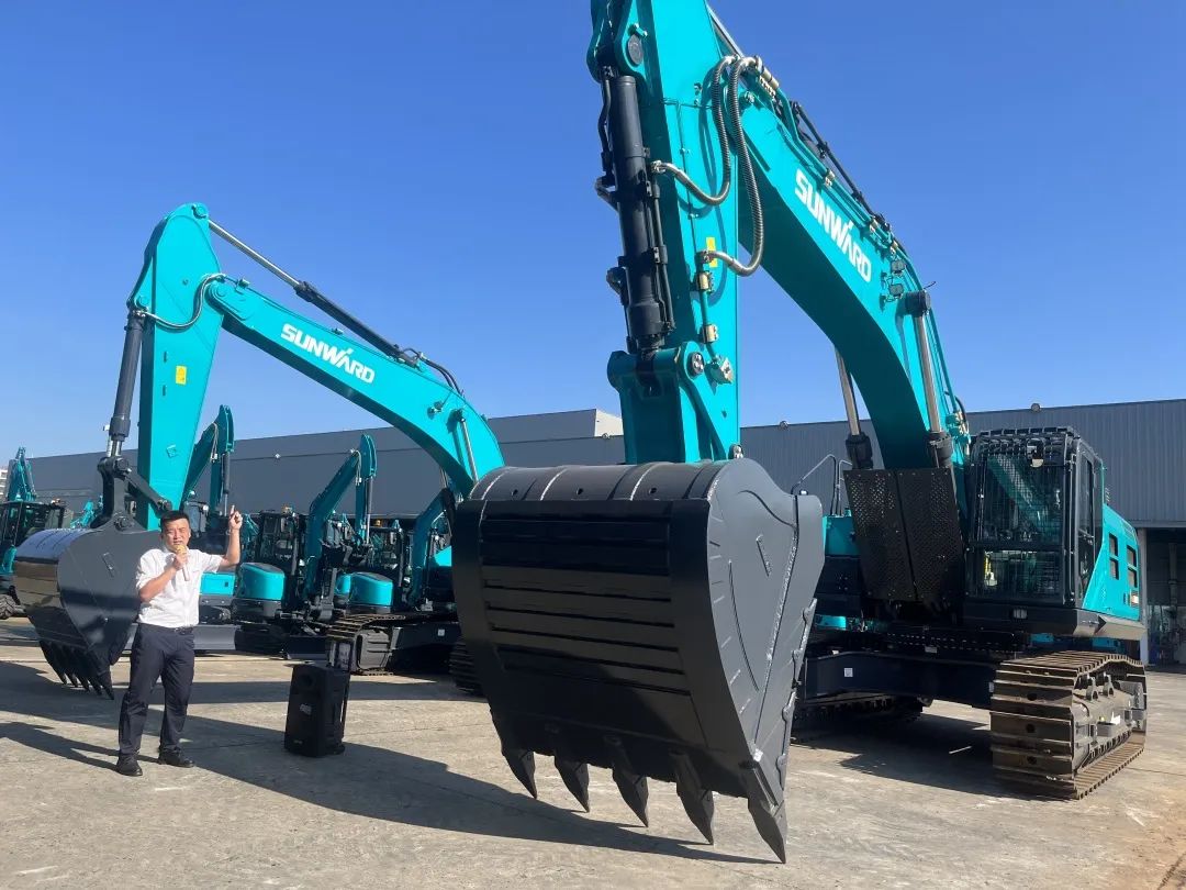 名堂秀实力，为服务竞技！快来见识下九州ku酷游智能这场“交锋大赛”