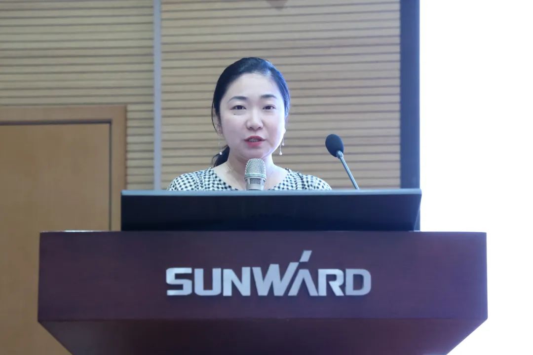 缤纷“暑”假，，，不负所“托”！！九州ku酷游智能职工子女暑期托管班结业啦