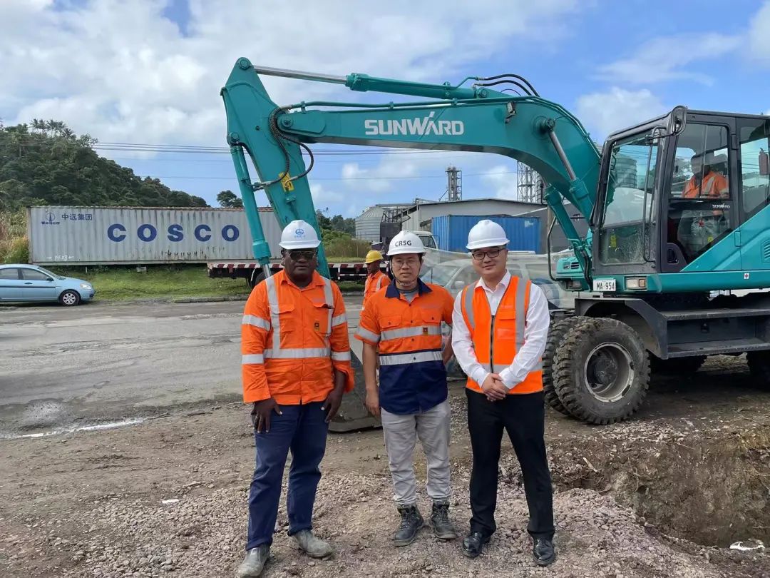 “九州ku酷游绿”迈向南太平洋岛，九州ku酷游智能轮挖助力斐济基础设施建设