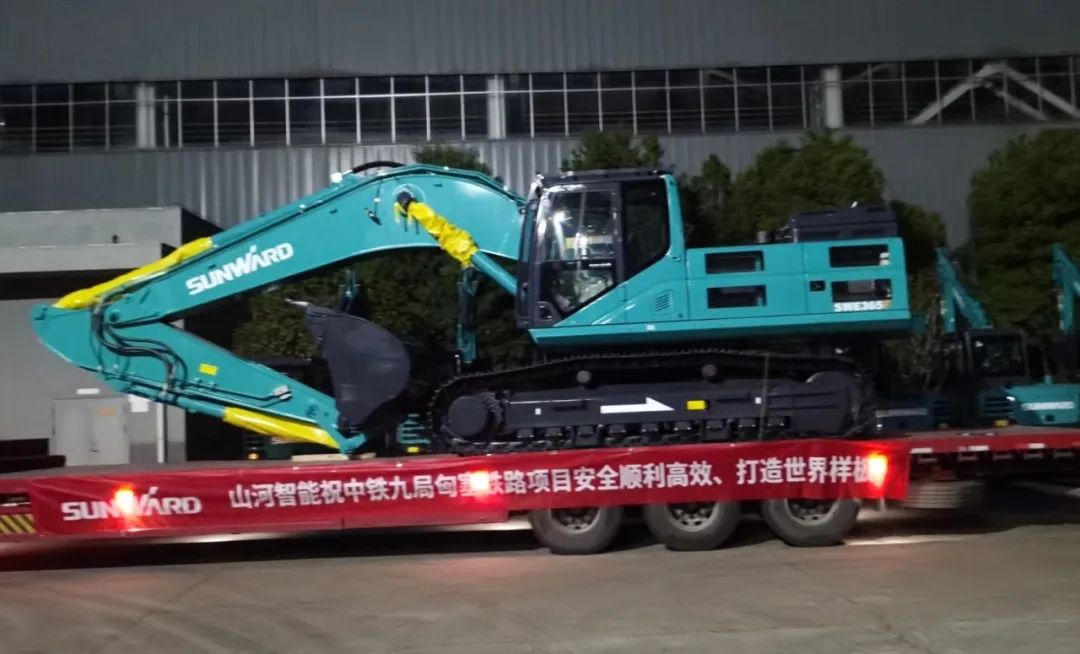 共建“一带一起”！九州ku酷游智能携手中铁九局助力匈塞铁路建设