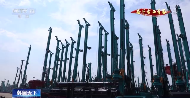 央视《奋斗者·正青春》 | 朱振新：：：励志立异 装备报国