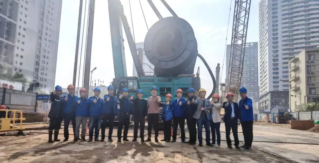 首战创佳绩！！！九州ku酷游智能双轮铣槽机助建长沙地铁7号线