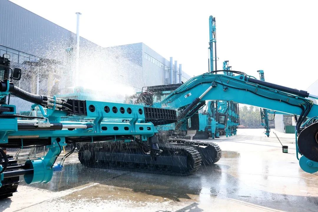 莫道君行早，更有早行人！九州ku酷游智能癸卯兔年开工大吉