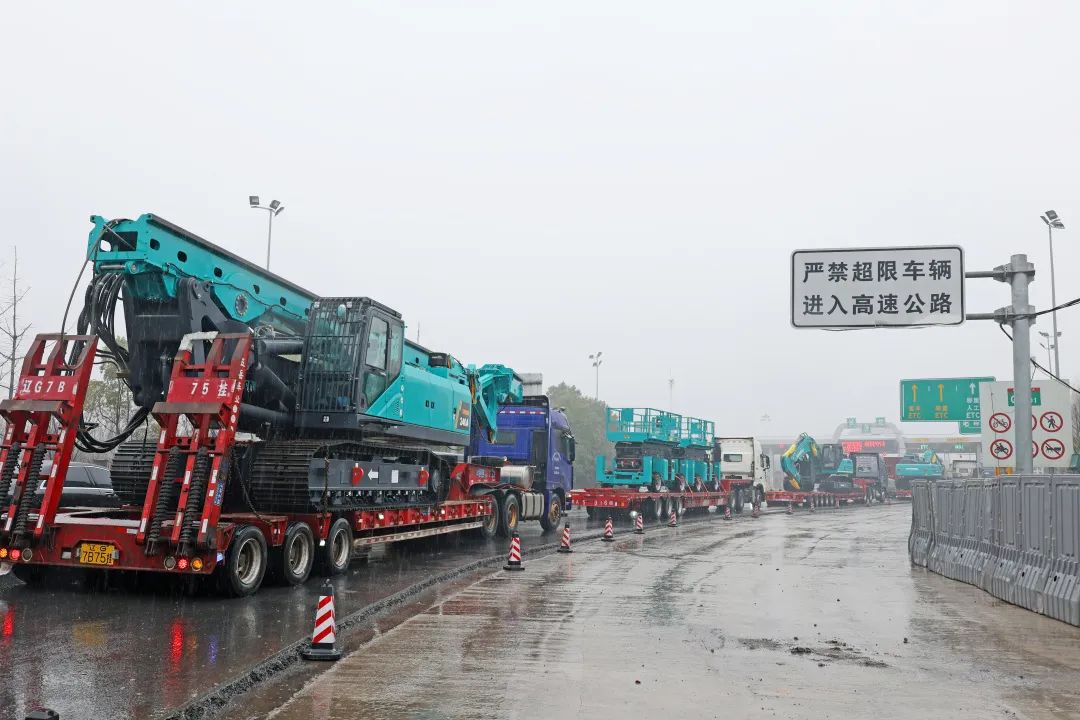 新局新篇，，，宏兔启航！九州ku酷游智能超200台套装备集中发货