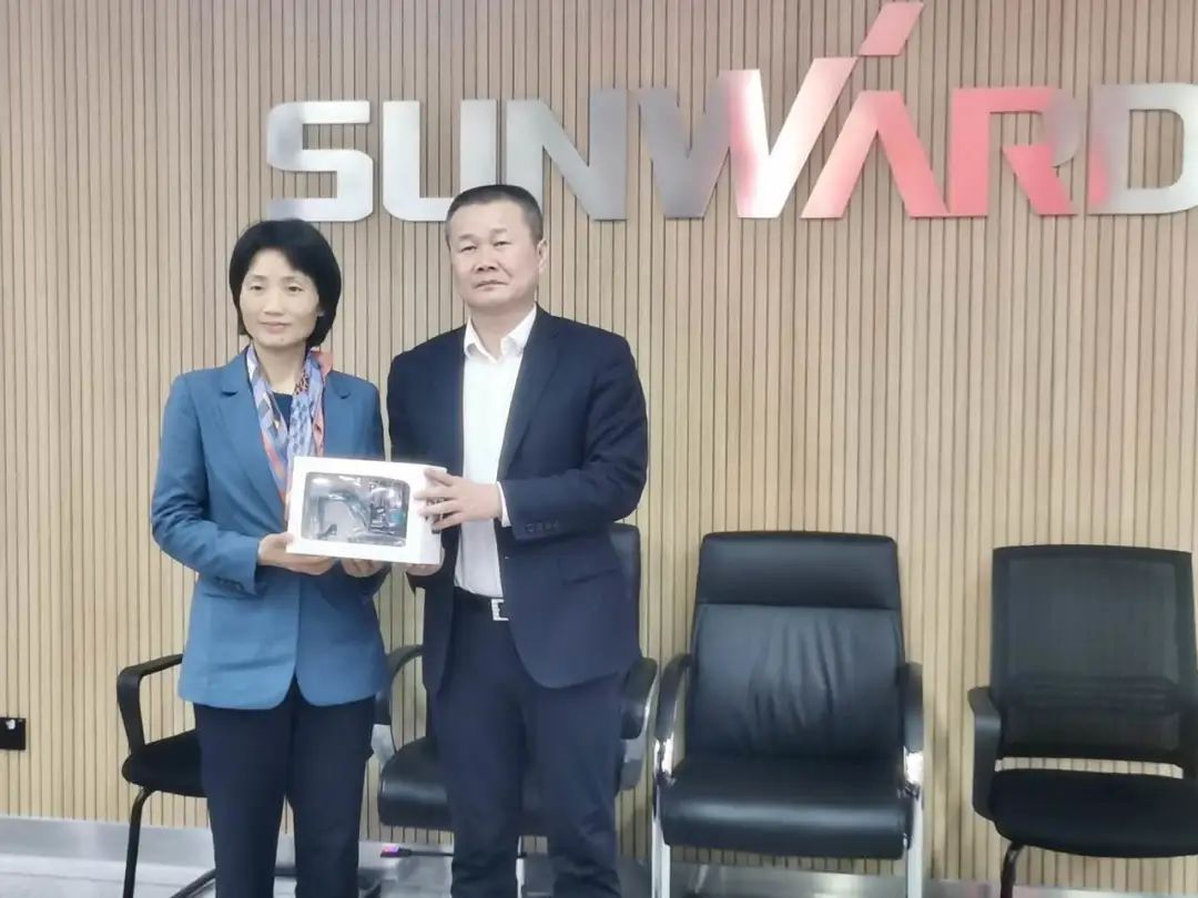 湖南省贸促会考察调研九州ku酷游智能