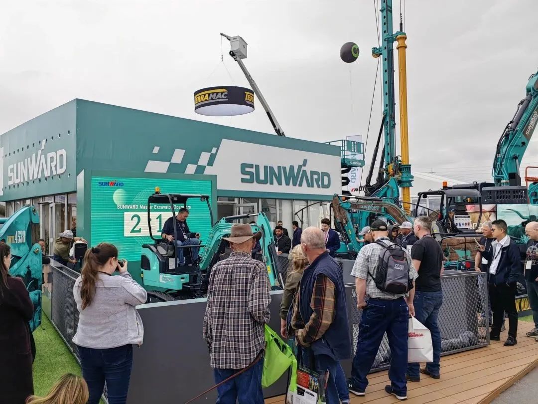 拉展直播 | “狂飙”美国！九州ku酷游智能向天下展示中国制造硬实力