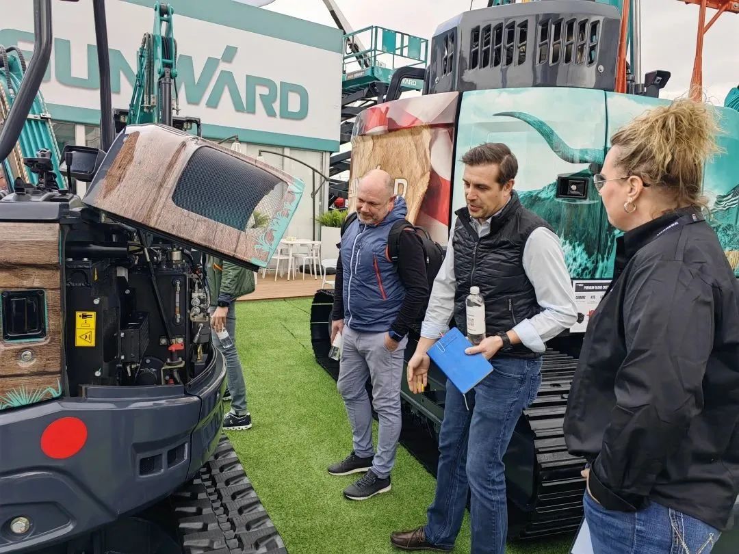 拉展直播 | “狂飙”美国！九州ku酷游智能向天下展示中国制造硬实力