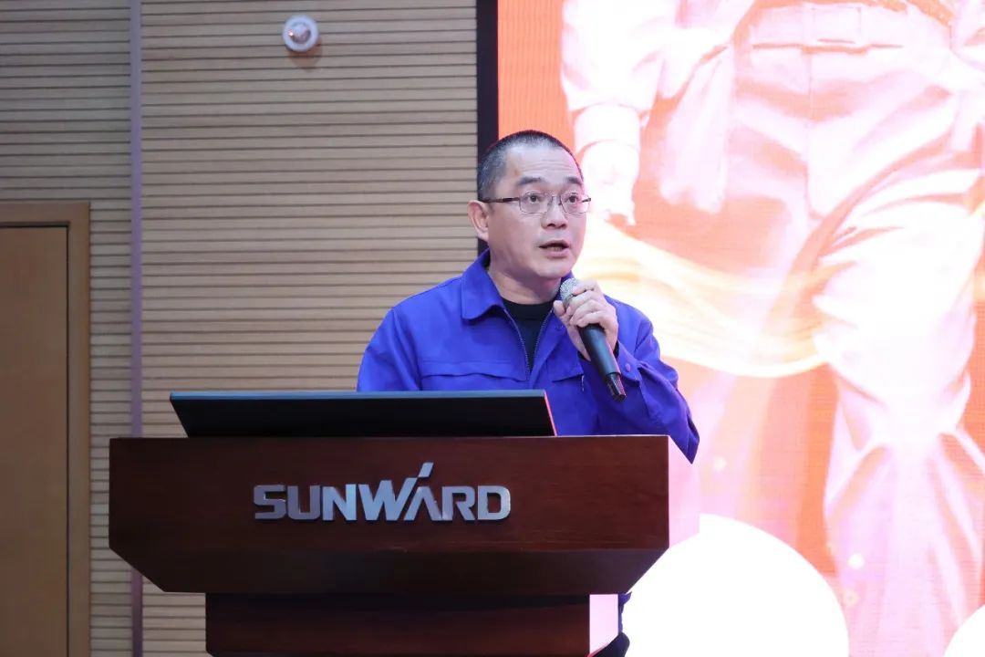 2023年“雷锋传人?长沙模范”巡讲走进九州ku酷游智能