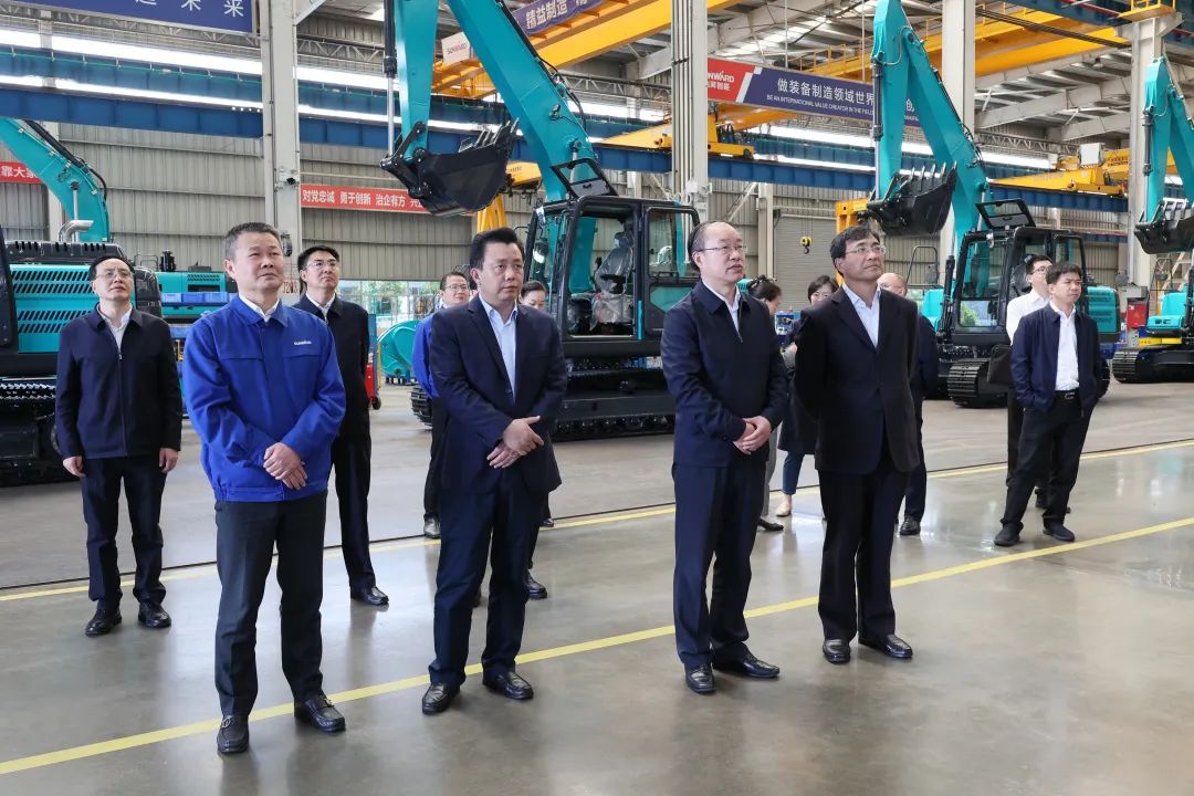 人社部党组成员、、、副部长俞家栋考察调研九州ku酷游智能