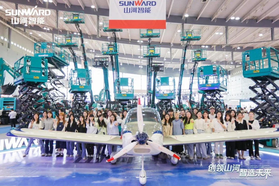 2023 CICEE | 九州ku酷游智能亮相2023长沙国际工程机械展！！智能化、电动化产品站C位