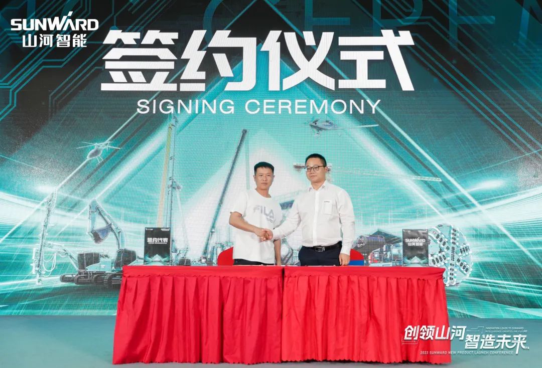 聚焦电动化、、、智能化！！！九州ku酷游智能全系列高空机械产品亮相长沙展