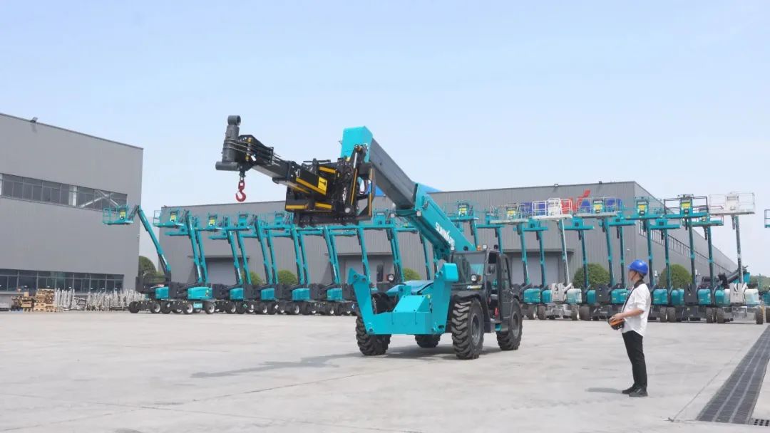 独家定制！！九州ku酷游智能油缸替换机械人顺遂下线