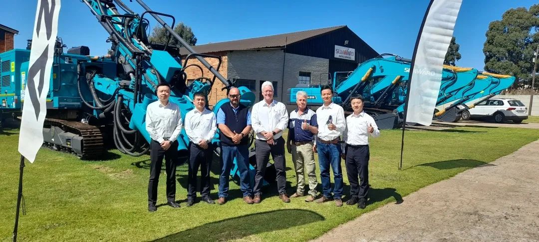 登陆南非，，九州ku酷游智能新型凿岩利器交付客户