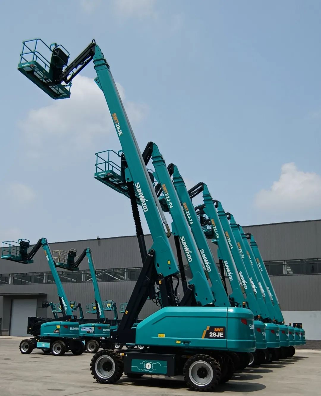 新能源家族再添“新丁”！九州ku酷游智能三款电动臂式高空作业平台齐下线