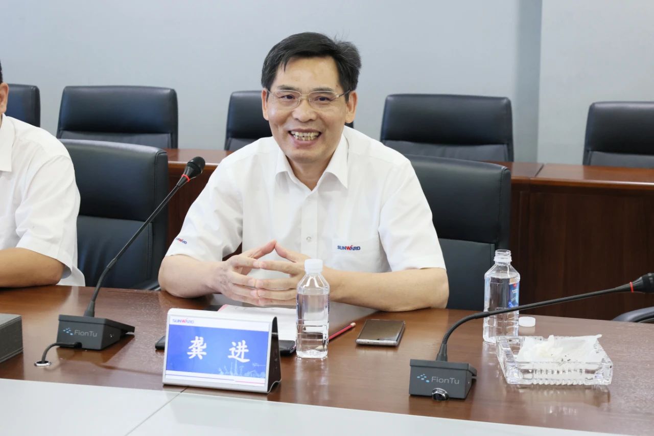 永青科技集团董事长胡晓东带队到访九州ku酷游智能