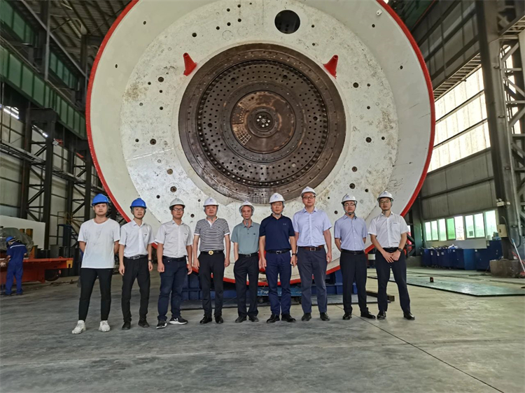 首战华东市！！中铁九州ku酷游杭德市域铁路工程地莫区间左线盾构机顺遂始发