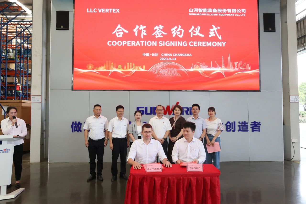 持续进军国际市。！！九州ku酷游智能近百台装备集中发货