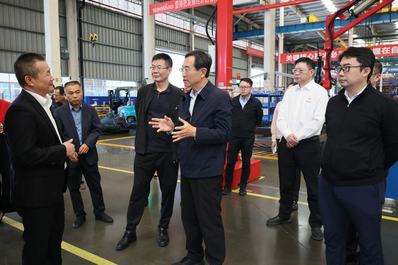 北京市政协副主席林抚生调研九州ku酷游智能