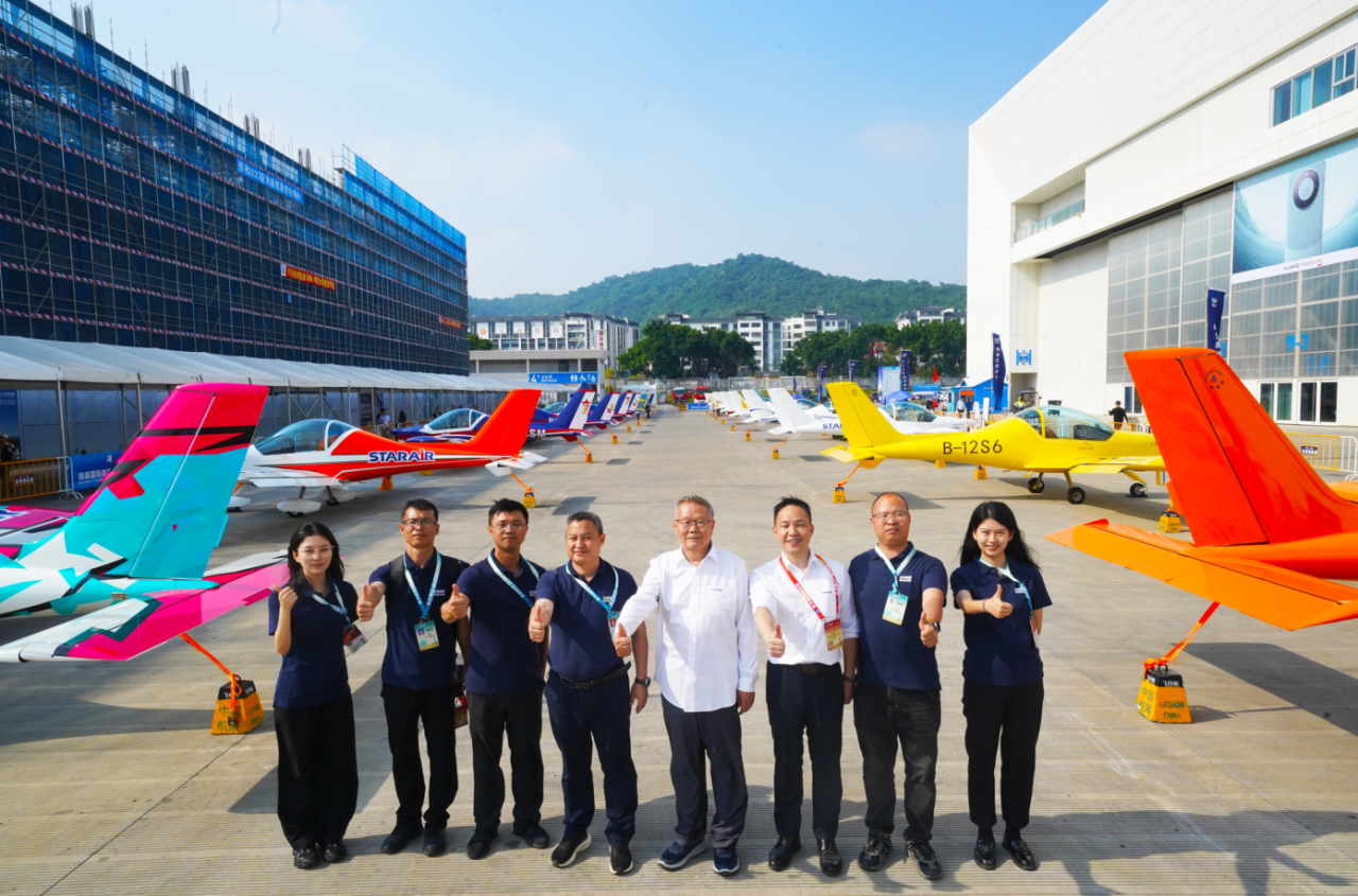 央媒聚焦！！！一起见证首届亚洲通用航空展上的九州ku酷游风范