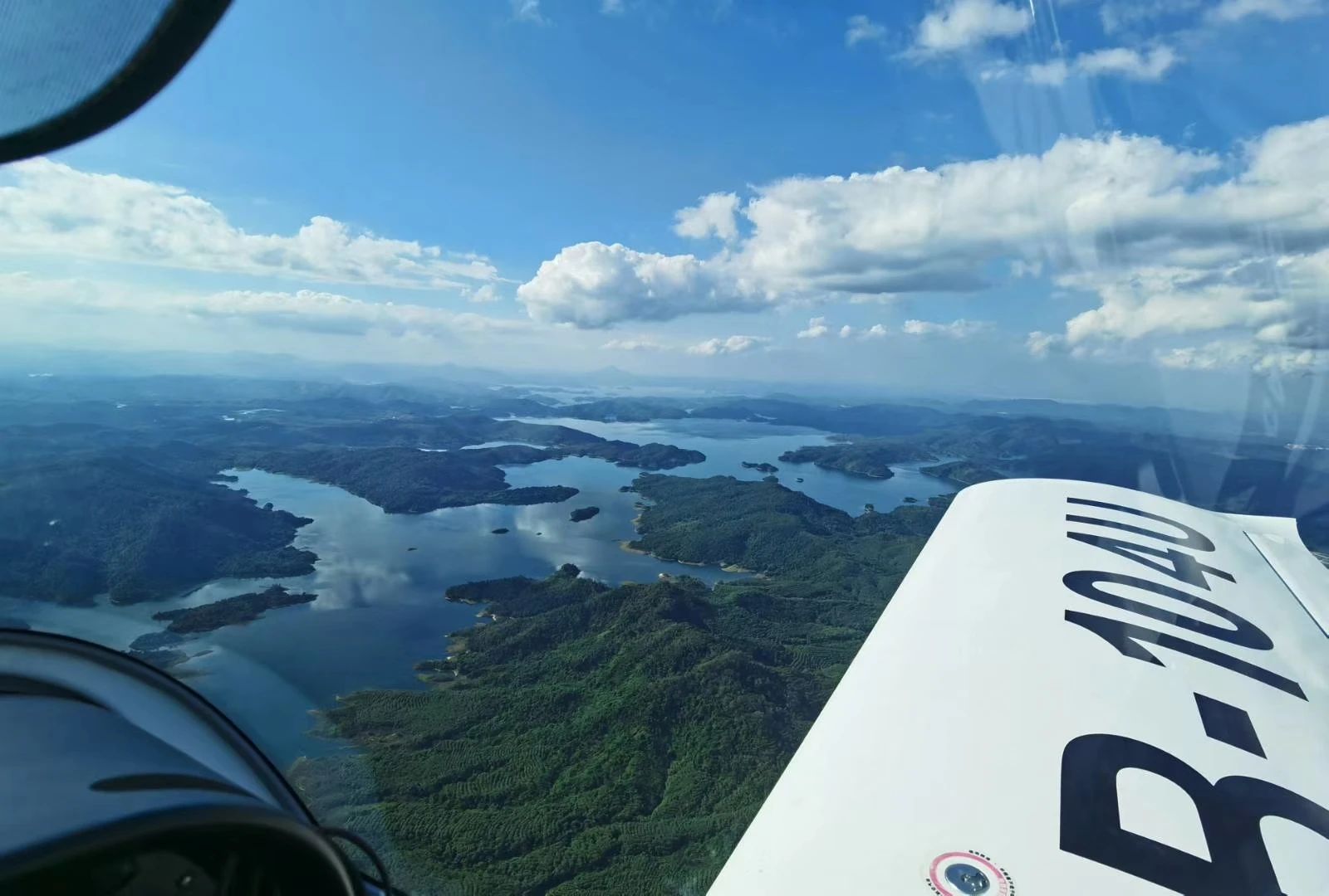 二十载磨砺，，“阿若拉”飞机累计航行时间突破11万小时！！！