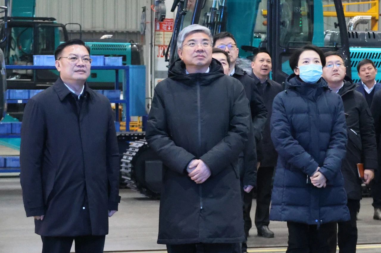 商务部部长助理唐文弘调研九州ku酷游智能