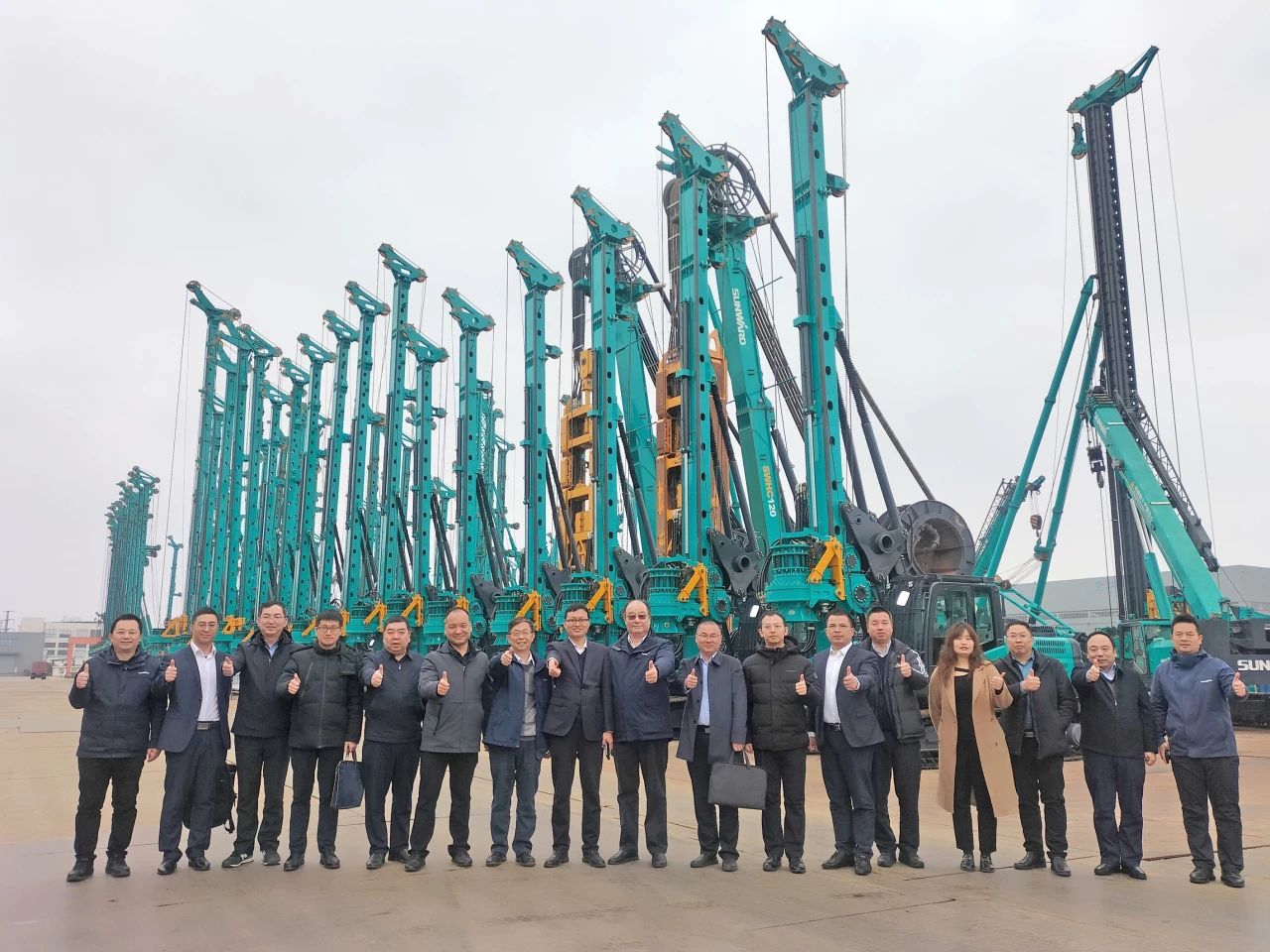 增强全方位相助！！中铁二十局到访九州ku酷游智能