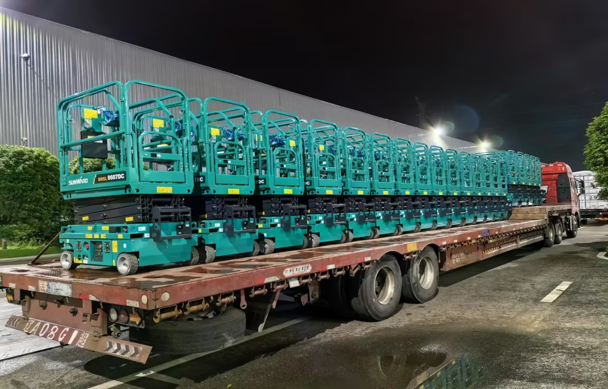 高空机械单日发货立异高！！！单月外洋发货破纪录！！！